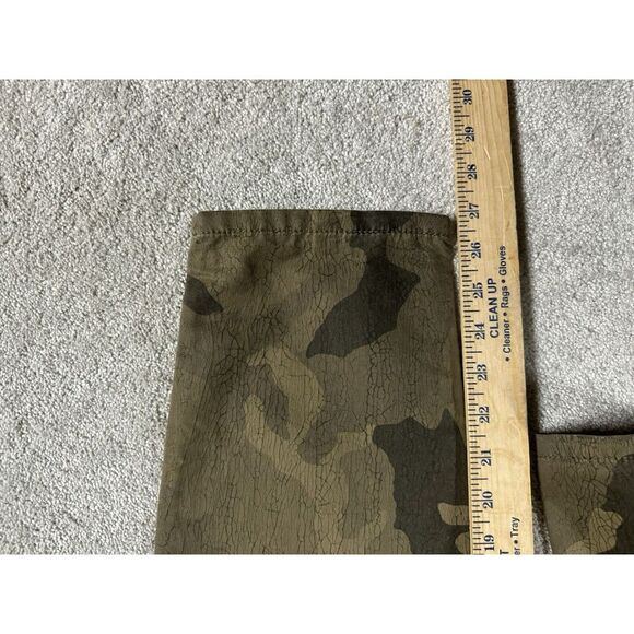 Joe's Jeans Green Camo Utility Skinny Ankle Jeans, Size 27, **1 broken Belt Loop - Picture 9 of 10